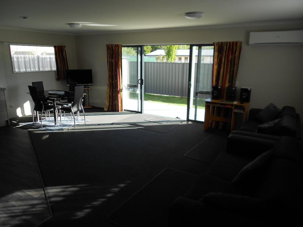 Gavan Family Apartments Cromwell Buitenkant foto