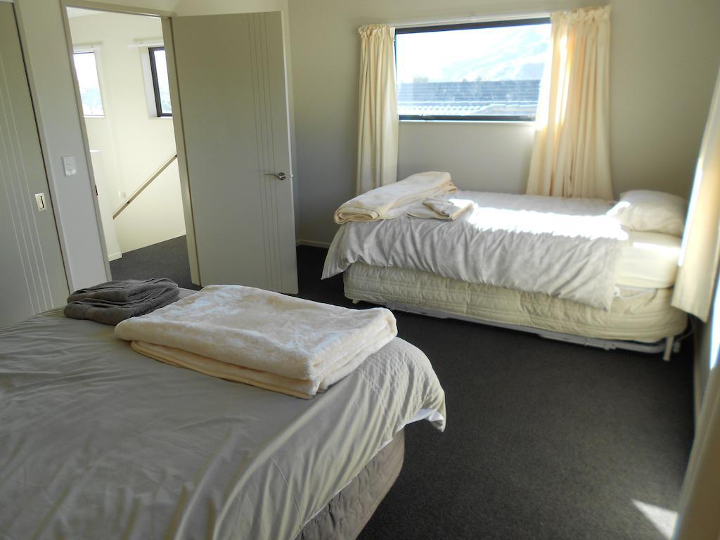 Gavan Family Apartments Cromwell Buitenkant foto